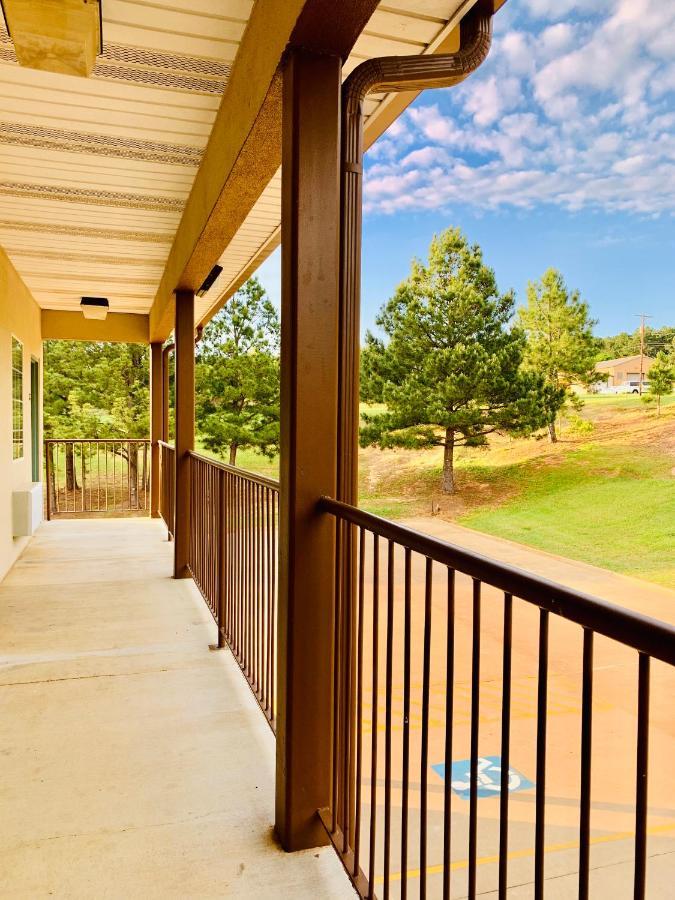 Weston Inn & Suites Rusk Exterior photo